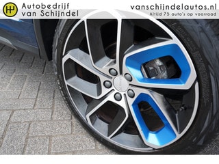 Thumbnail Mobil 10
