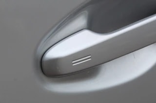 Thumbnail Mobil 3