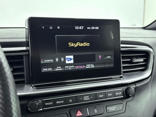 Thumbnail Mobil 8