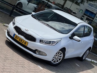 Thumbnail Mobil 6