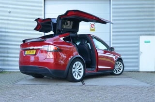 Thumbnail Mobil 9