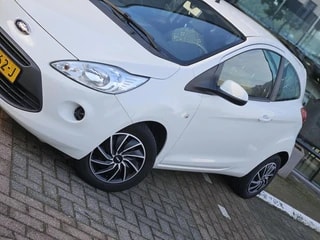 Thumbnail Mobil 6