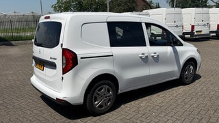 Thumbnail Mobil 9