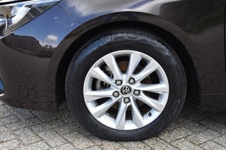 Thumbnail Mobil 5