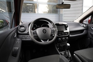 Thumbnail Mobil 4