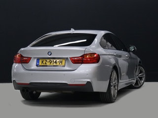 Thumbnail Mobil 8