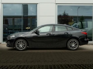 Thumbnail Mobil 8
