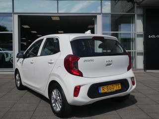 Thumbnail Mobil 6