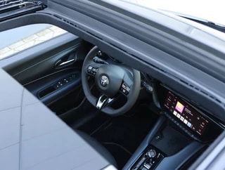 Thumbnail Mobil 9