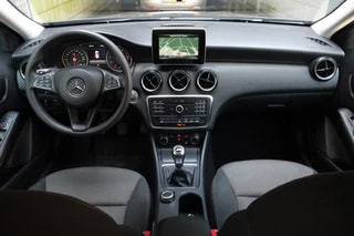Thumbnail Mobil 3