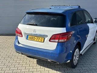 Thumbnail Mobil 9