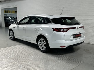 Thumbnail Mobil 7
