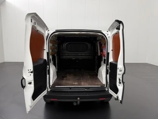 Thumbnail Mobil 4