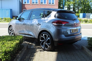 Thumbnail Mobil 4