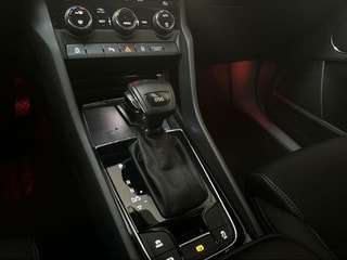 Thumbnail Mobil 10
