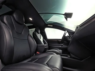 Thumbnail Mobil 8