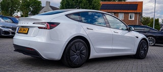 Thumbnail Mobil 2