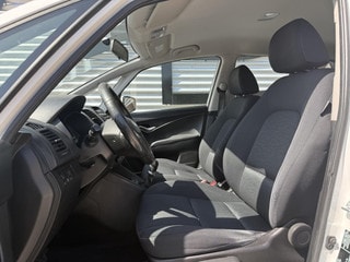 Thumbnail Mobil 4