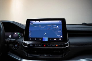 Thumbnail Mobil 8