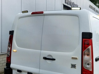 Thumbnail Mobil 10