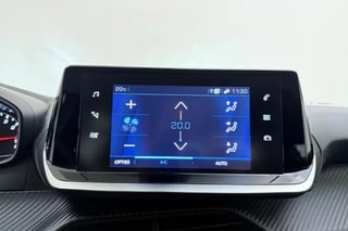 Thumbnail Mobil 8
