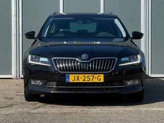 Thumbnail Mobil 10