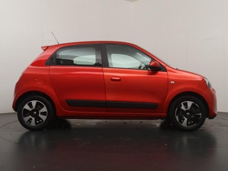 Thumbnail Mobil 6