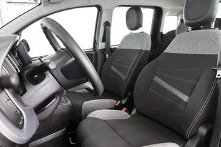 Thumbnail Mobil 6