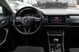 Thumbnail Mobil 9