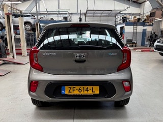 Thumbnail Mobil 6