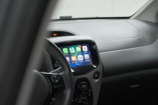 Thumbnail Mobil 6