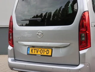 Thumbnail Mobil 6