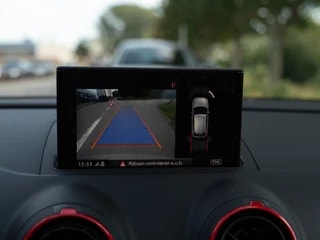 Thumbnail Mobil 3