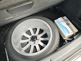 Thumbnail Mobil 6