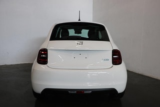 Thumbnail Mobil 6