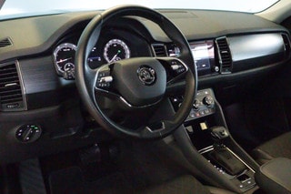 Thumbnail Mobil 4