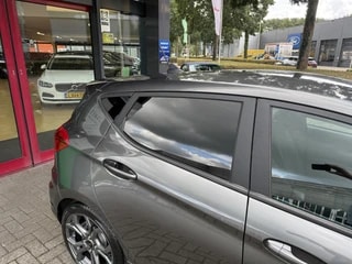 Thumbnail Mobil 8
