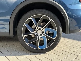 Thumbnail Mobil 5