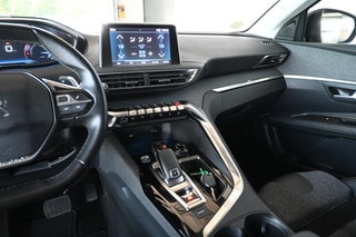 Thumbnail Mobil 9
