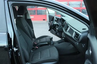 Thumbnail Mobil 5