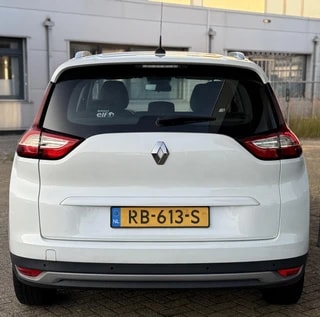 Thumbnail Mobil 6