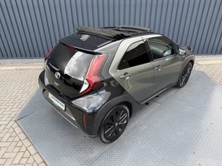 Thumbnail Mobil 10