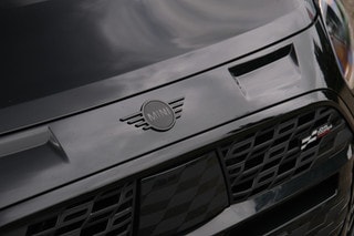 Thumbnail Mobil 10