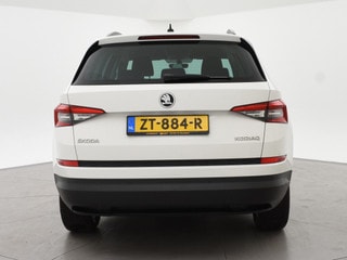 Thumbnail Mobil 8