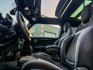 Thumbnail Mobil 4