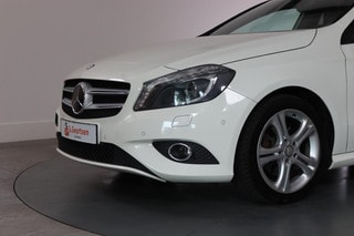 Thumbnail Mobil 10