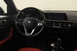 Thumbnail Mobil 8