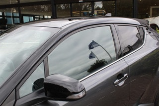 Thumbnail Mobil 9