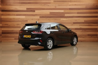 Thumbnail Mobil 5