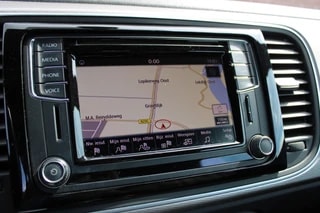 Thumbnail Mobil 6